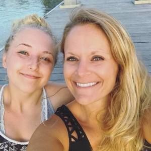 Meet your Posher, Kara